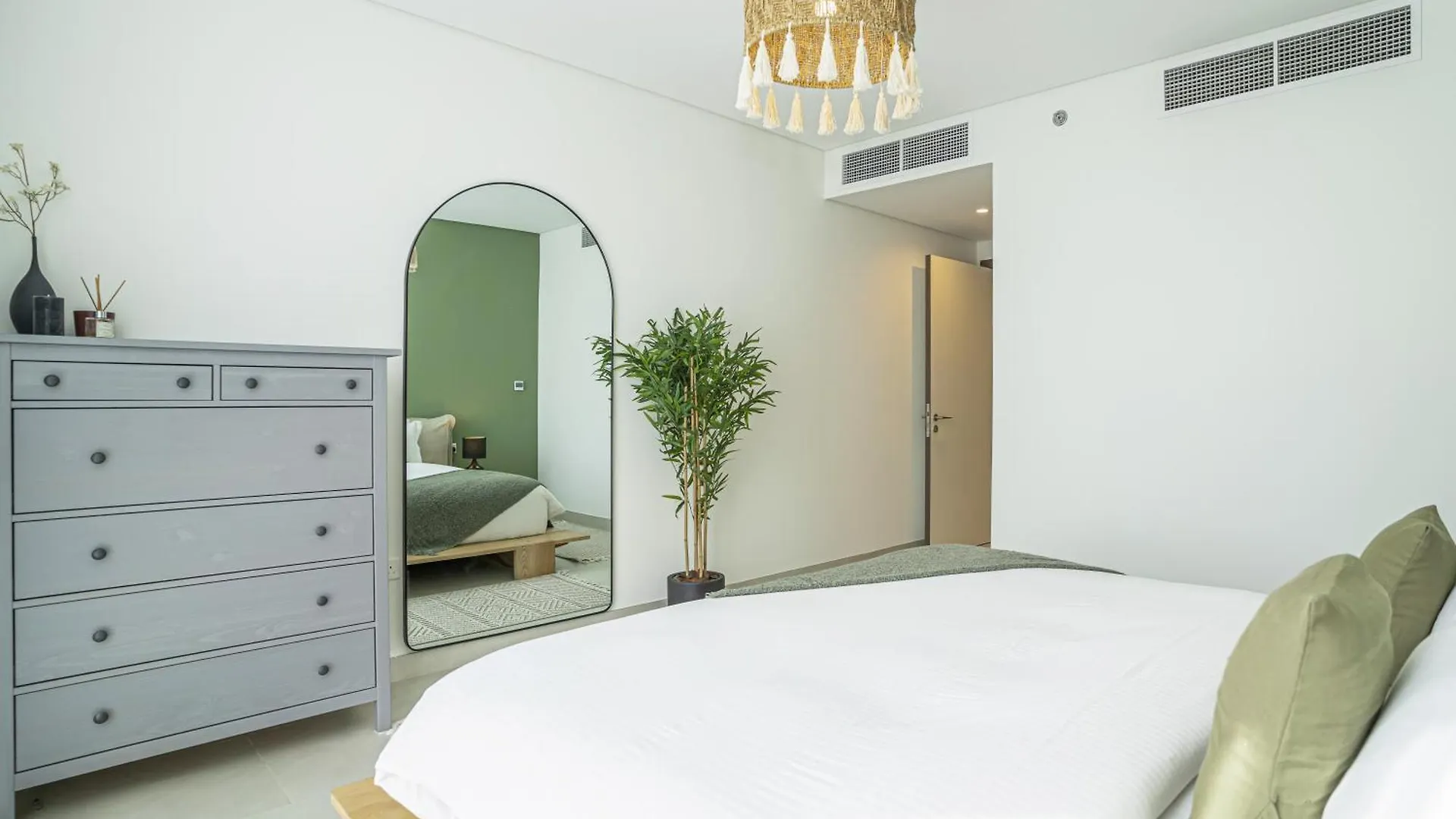 Homesgetaway-2Br Apt In Al Wasl 1 Residences Dubai Lejlighed